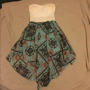 sleeveless floral dress